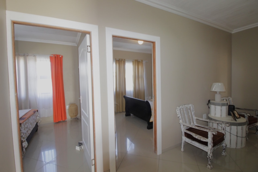 3 Bedroom Property for Sale in Wavecrest Eastern Cape